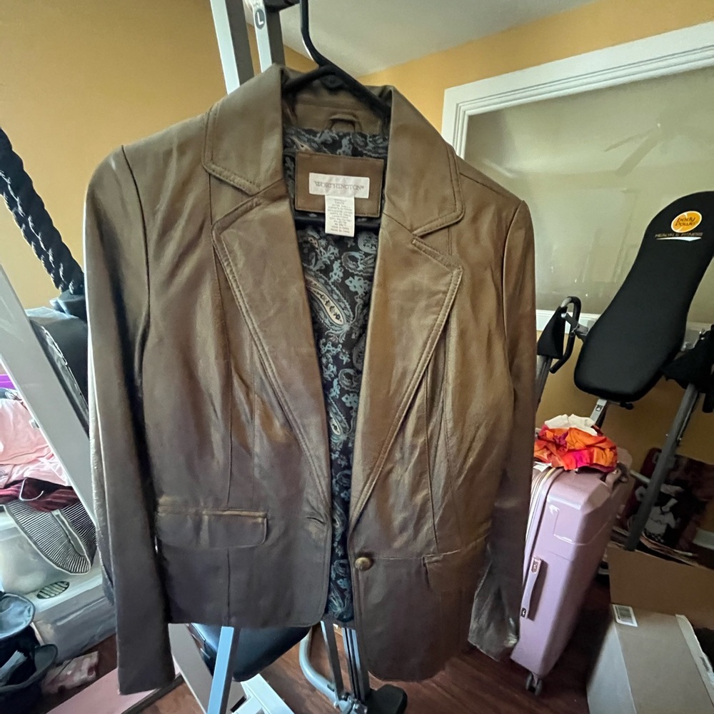 Worthington Womens leather blazer metallic bronze. Size medium